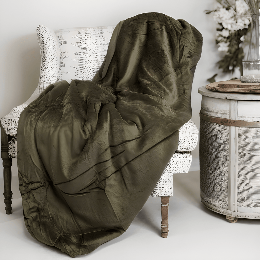 Super Soft Micro Fleece Green Sherpa Throw Blanket