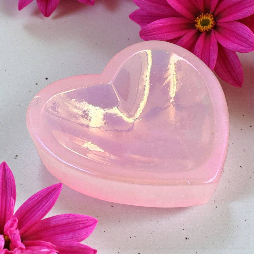 Shaped Crystals - Aura Rose Quartz Trinket Dish, Heart