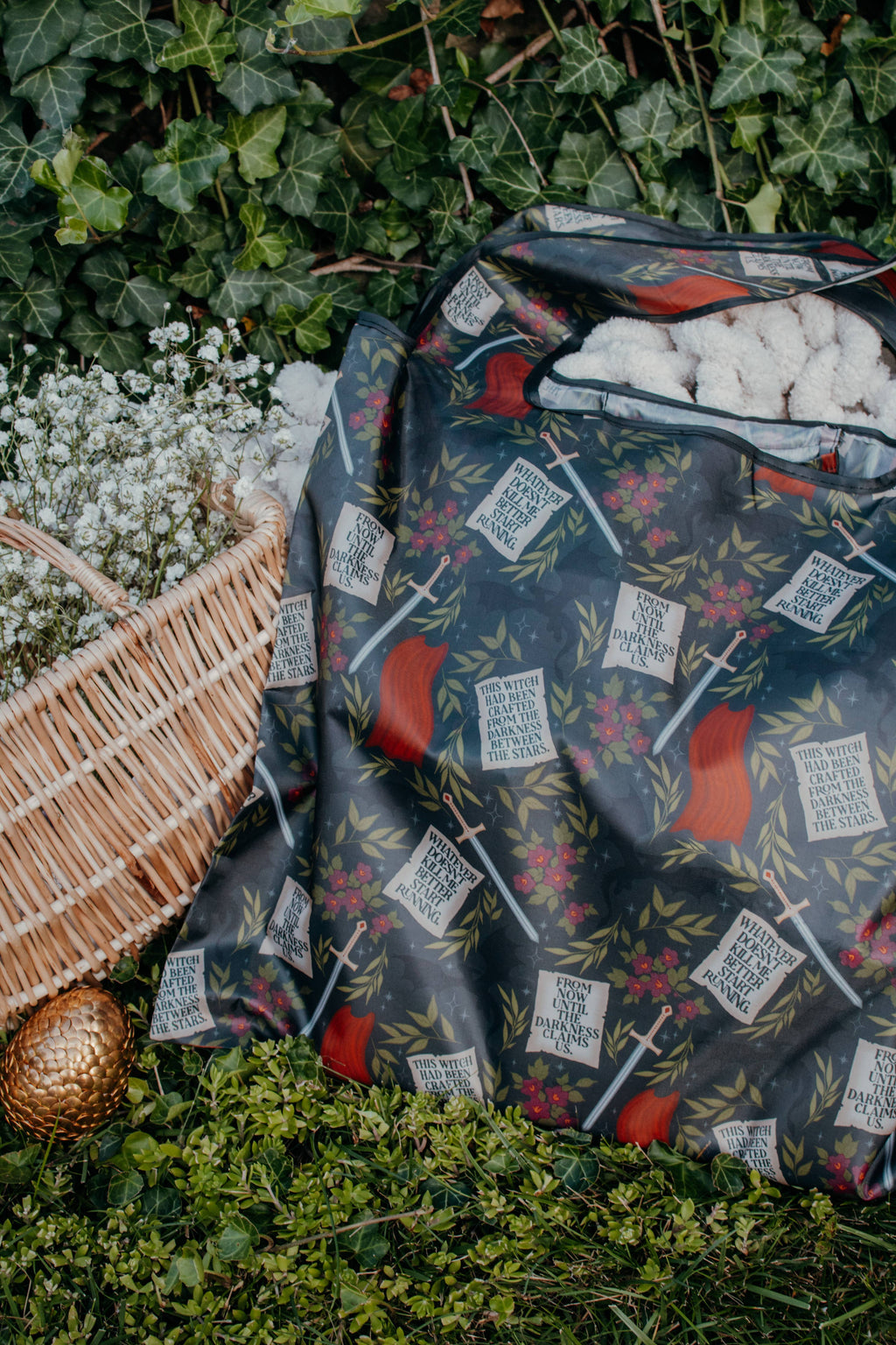 Throne of Glass Manon | Reusable Bookish Grocery Tote Bag