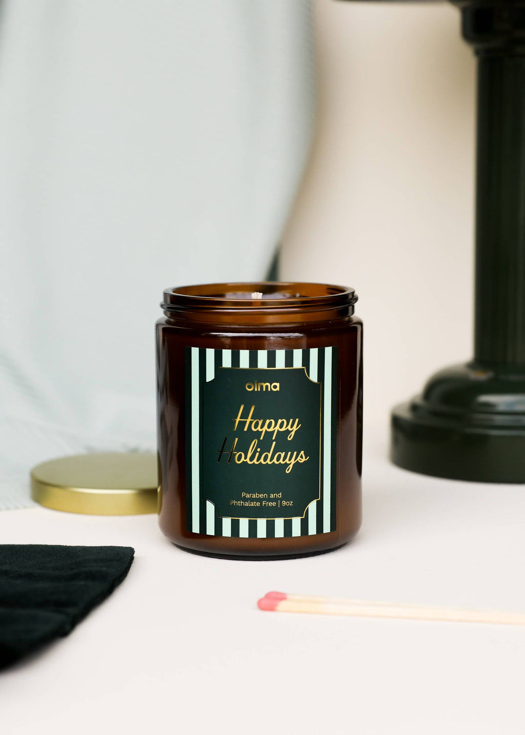 Happy Holidays - Holiday Christmas Candle - 9oz Amber