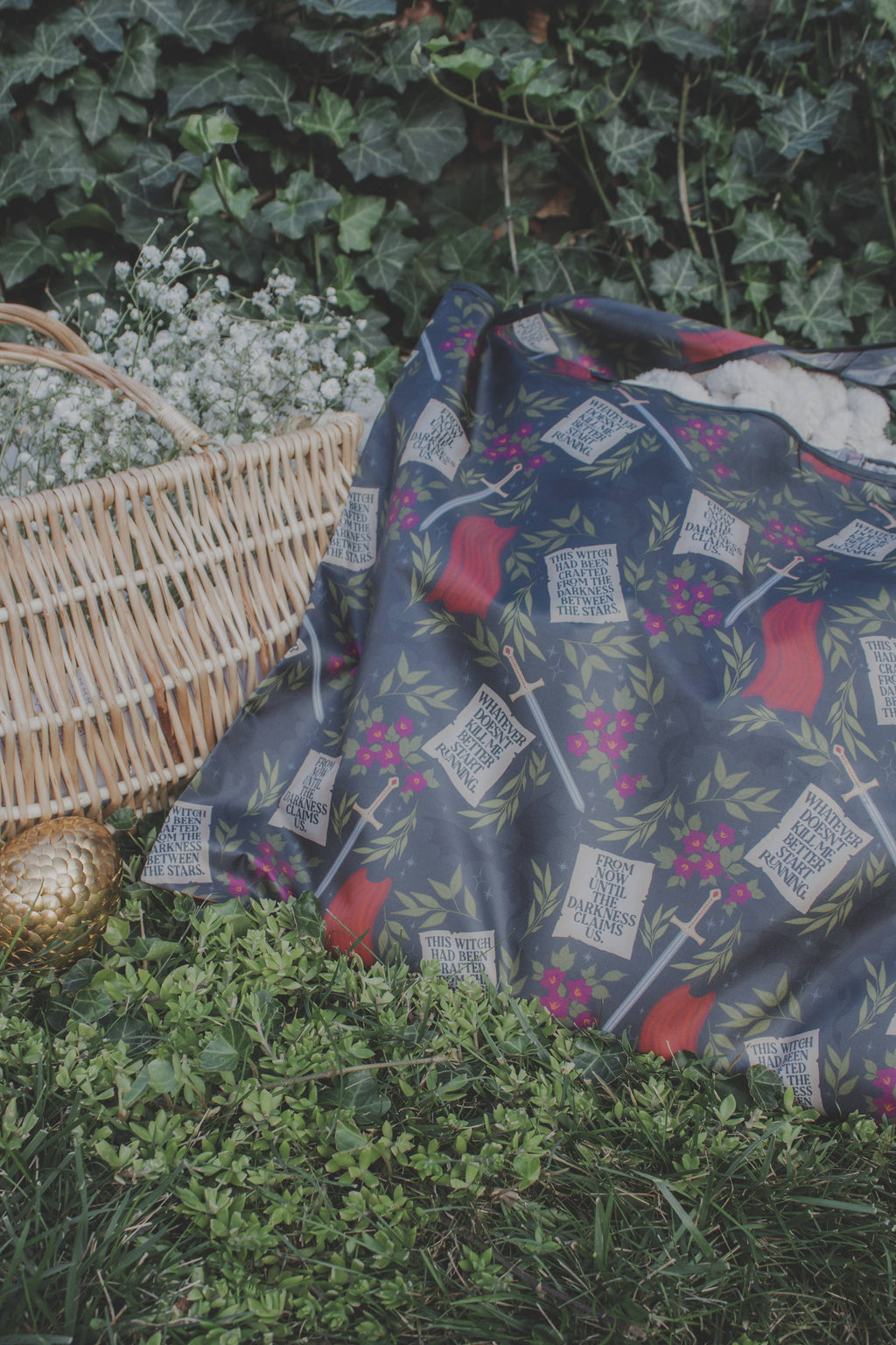 Throne of Glass Manon | Reusable Bookish Grocery Tote Bag