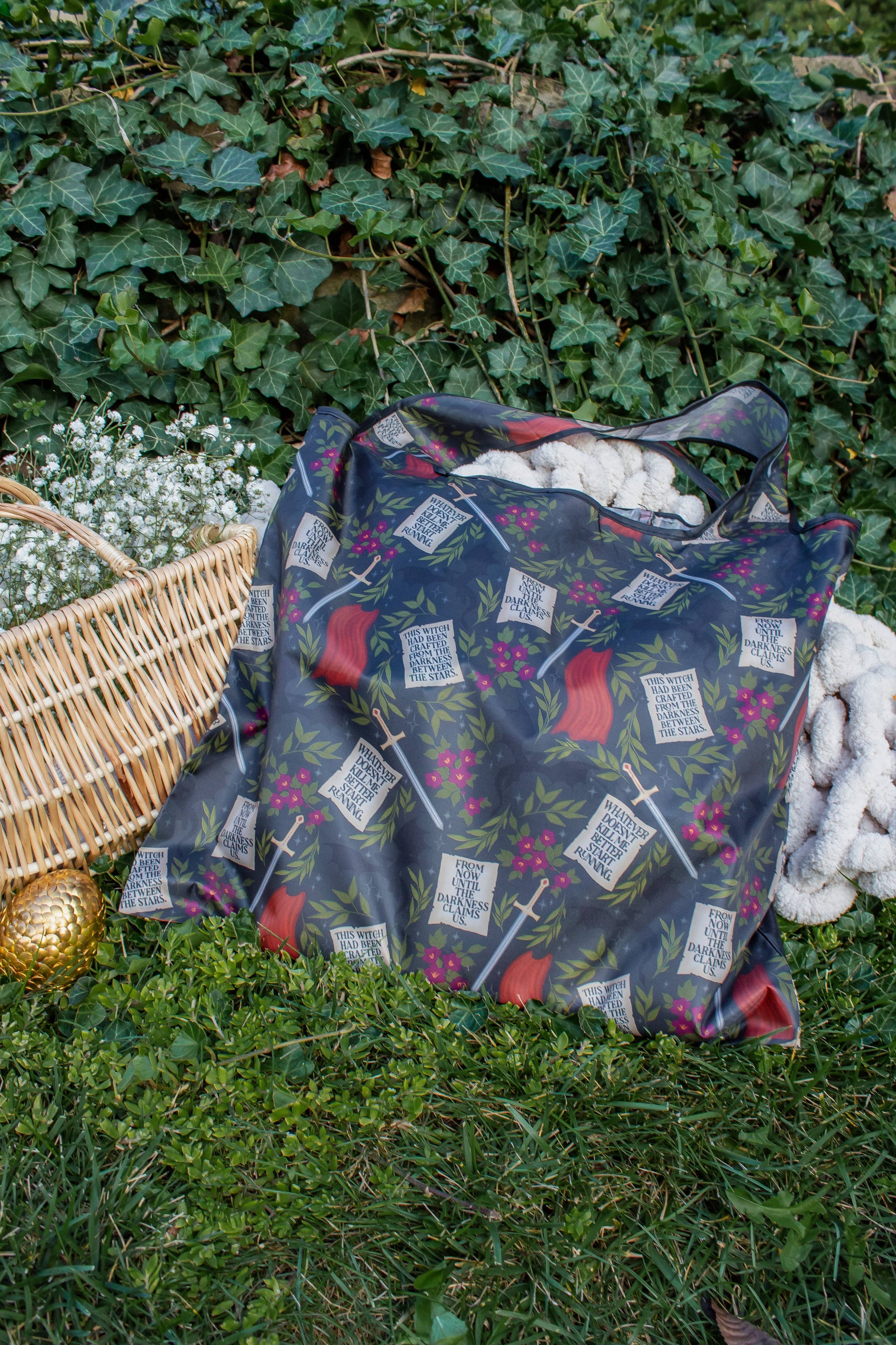 Throne of Glass Manon | Reusable Bookish Grocery Tote Bag