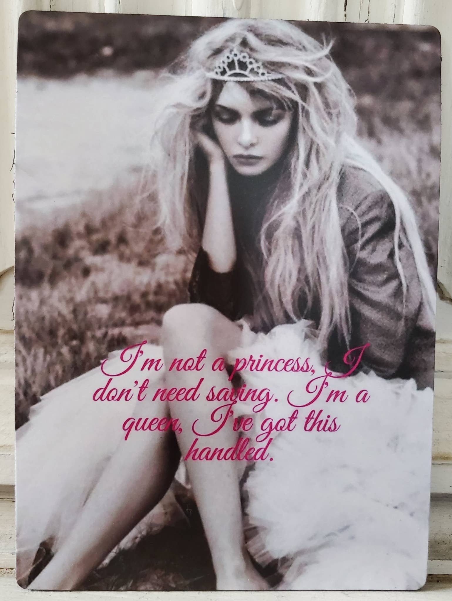 Magnet I'm Not A Princess. I Don't Need Saving. I'm A Queen